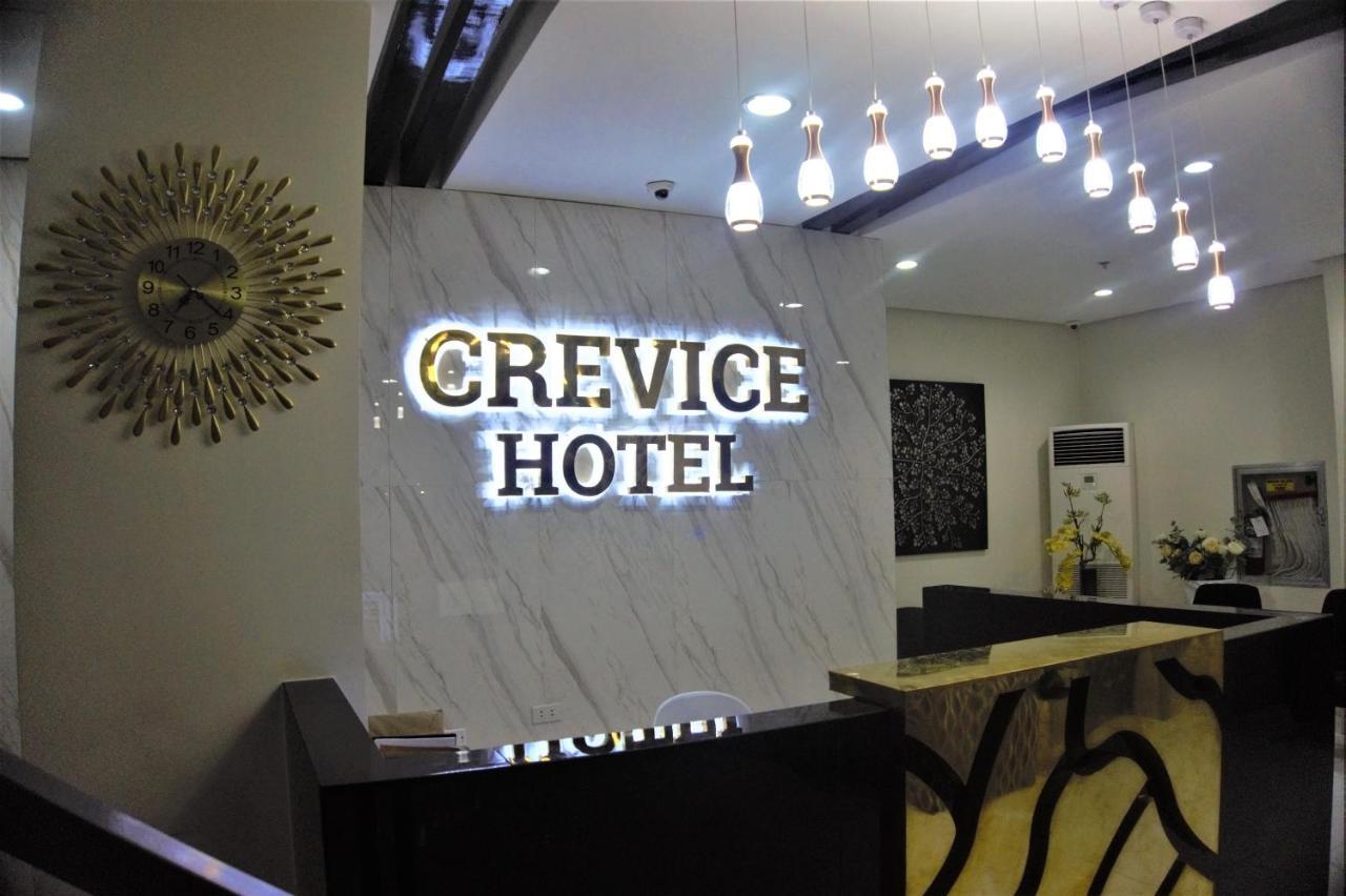 Crevice Hotel Davao City Esterno foto