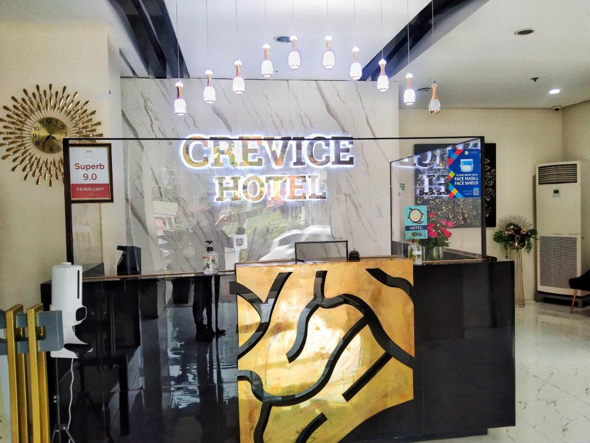 Crevice Hotel Davao City Esterno foto